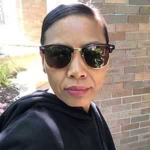 Meet your Posher, Dolma